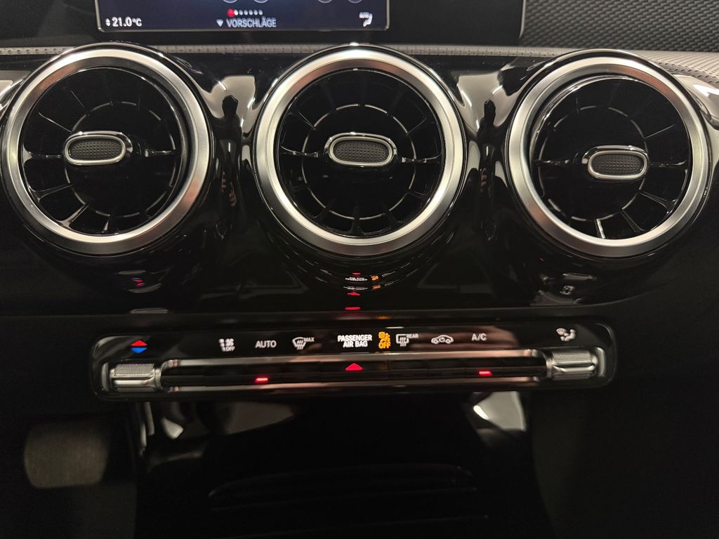 Mercedes-Benz A 200 2022