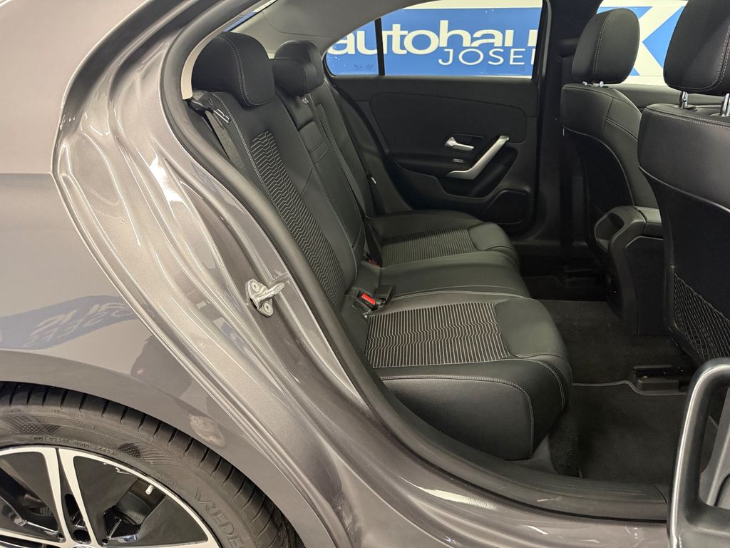 Mercedes-Benz A 200 2022