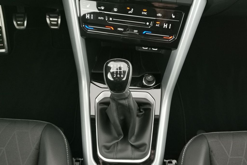 Volkswagen T-Roc 2025