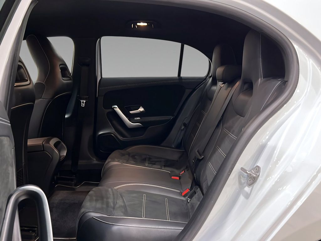 Mercedes-Benz A 250 2021