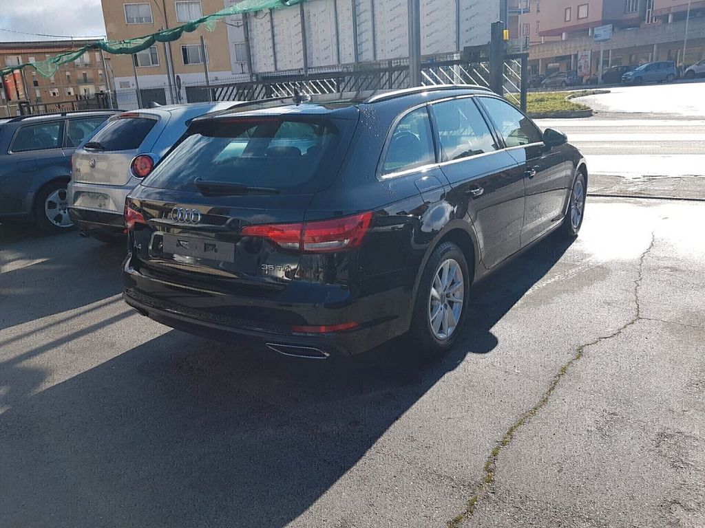 Audi A4 2019