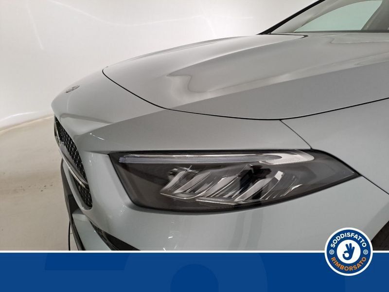 Mercedes-Benz A 180 2025