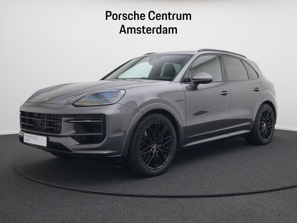 Porsche Cayenne 2025