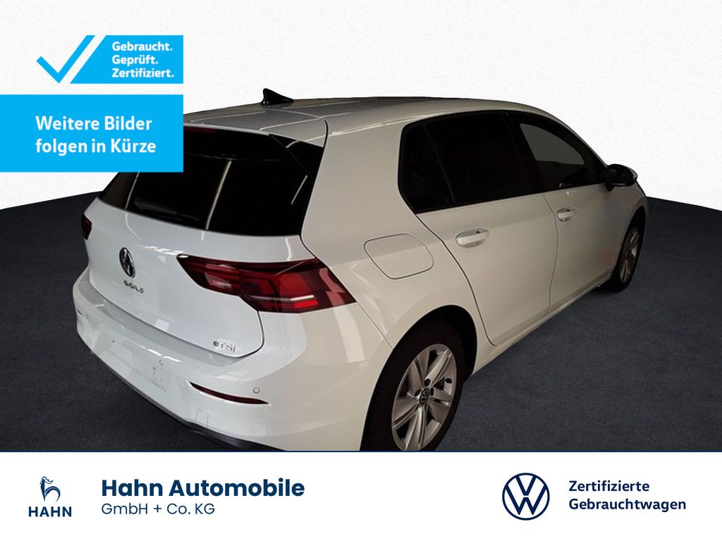 Volkswagen Golf 2024