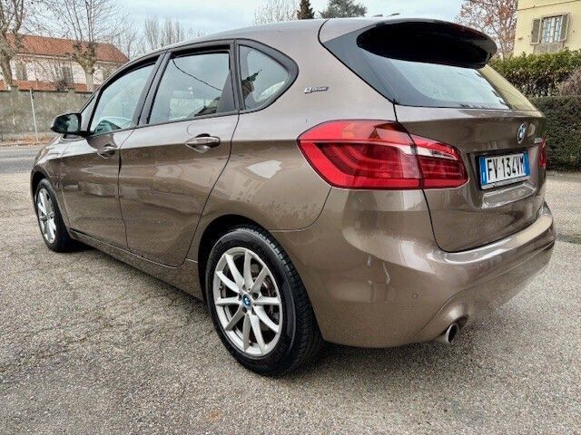 BMW 218 2019