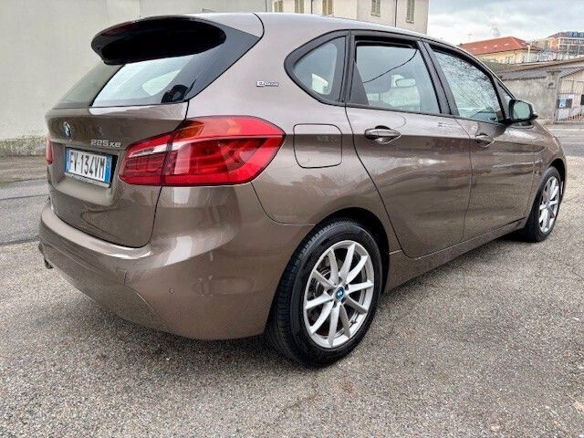 BMW 218 2019