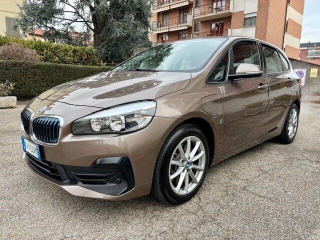 BMW 218 2019