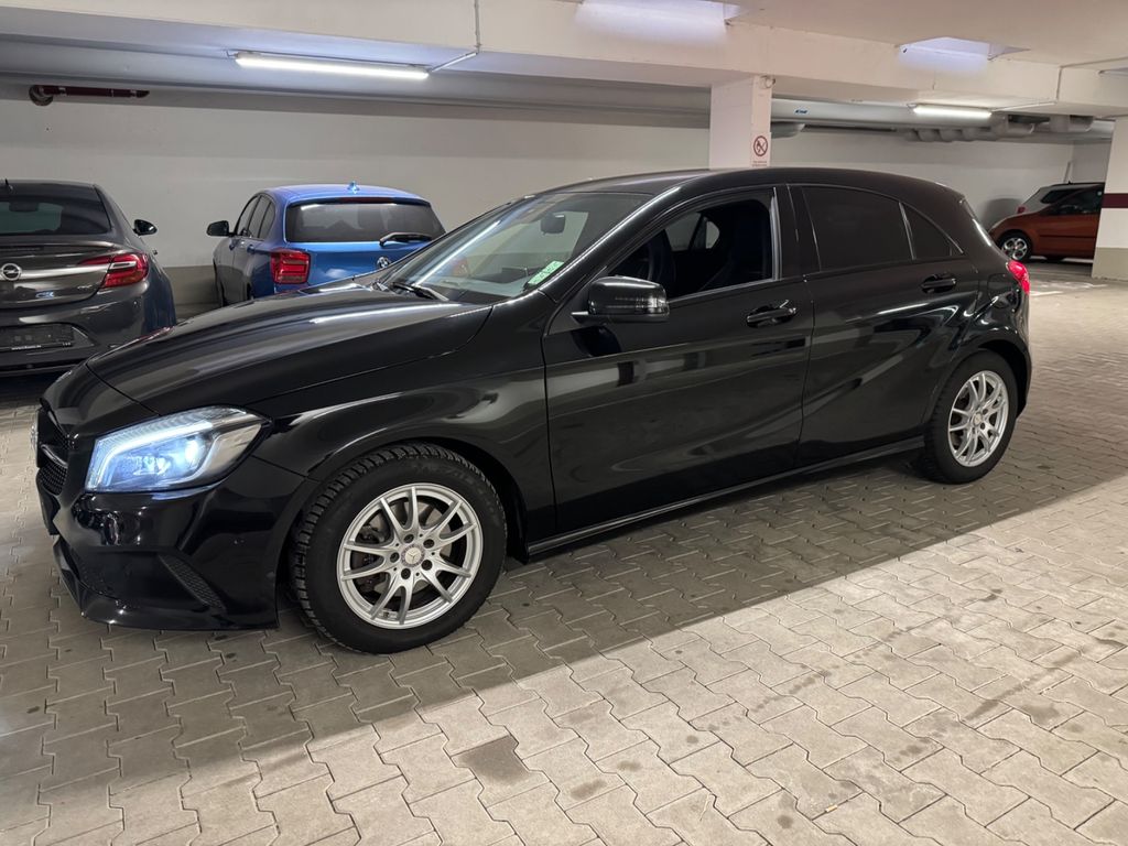 Mercedes-Benz A 180 2016