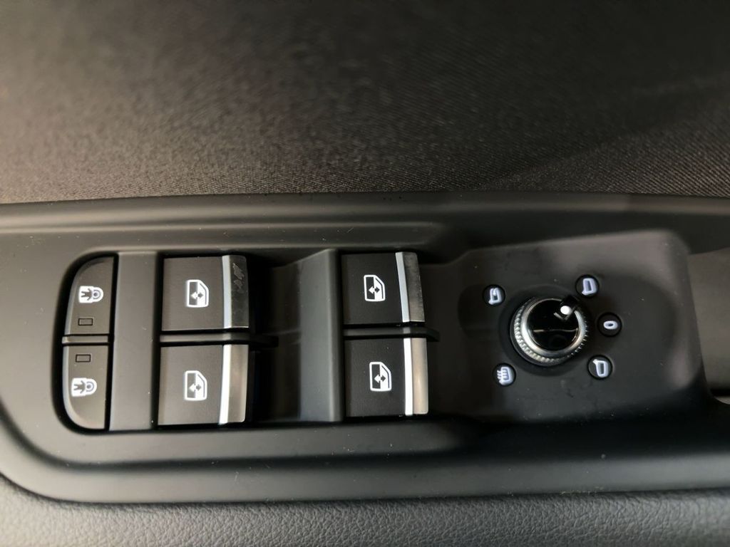Audi A4 2024