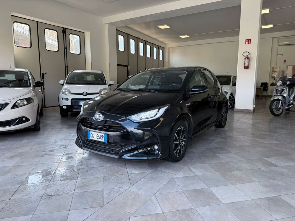 Toyota Yaris 2021