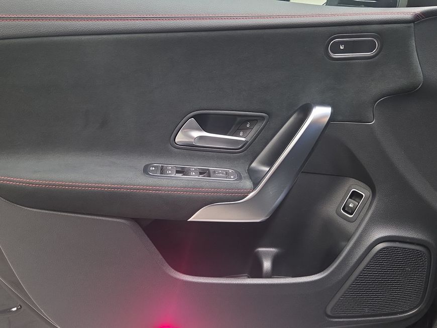 Mercedes-Benz CLA 250 2021