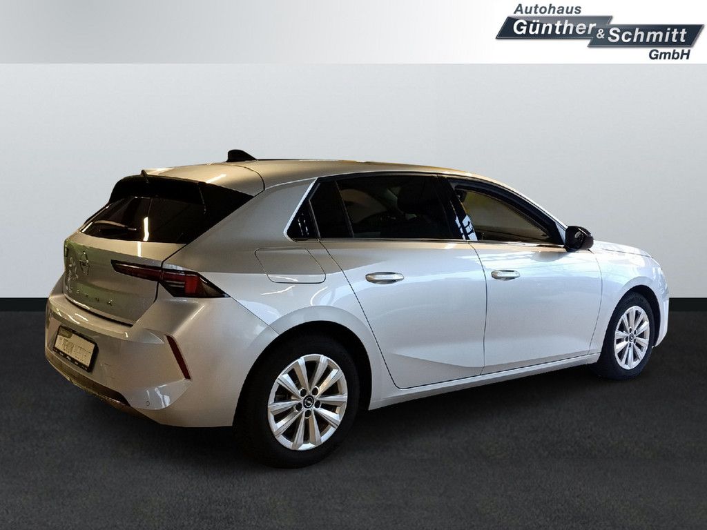 Opel Astra 2023