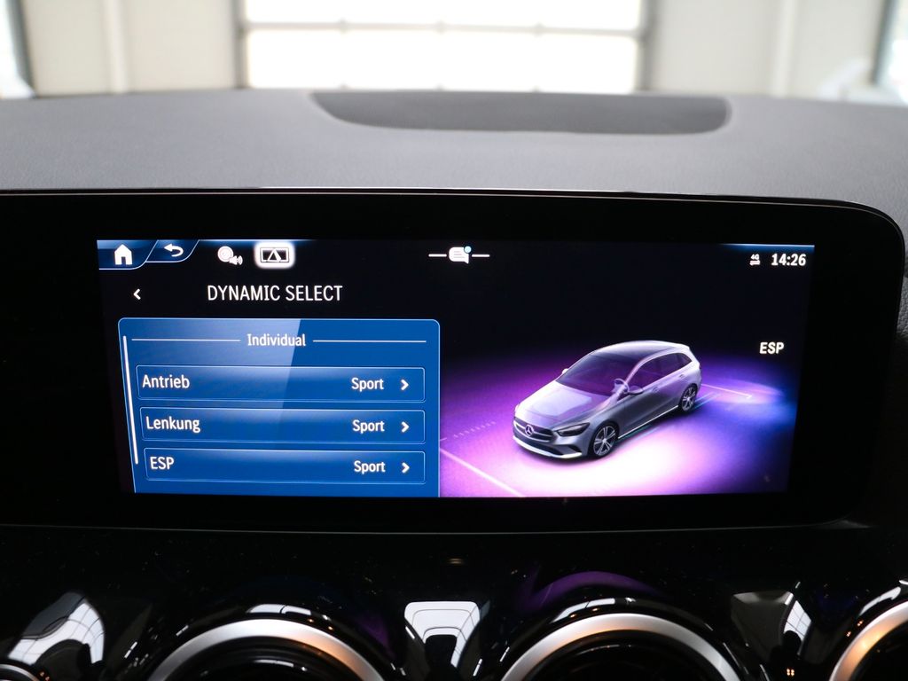 Mercedes-Benz B 180 2024