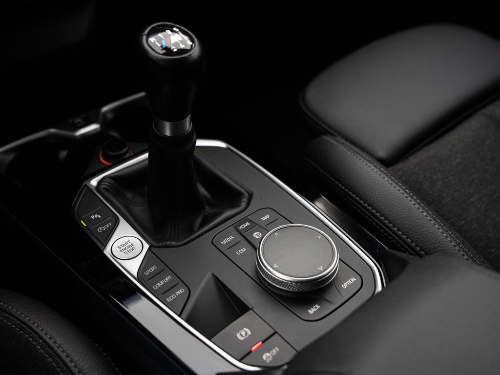 BMW 116 2021