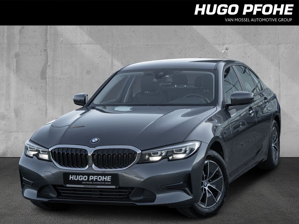 BMW 318 2021