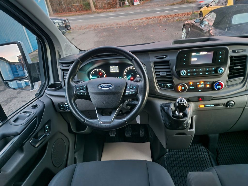 Ford Tourneo Custom 2019