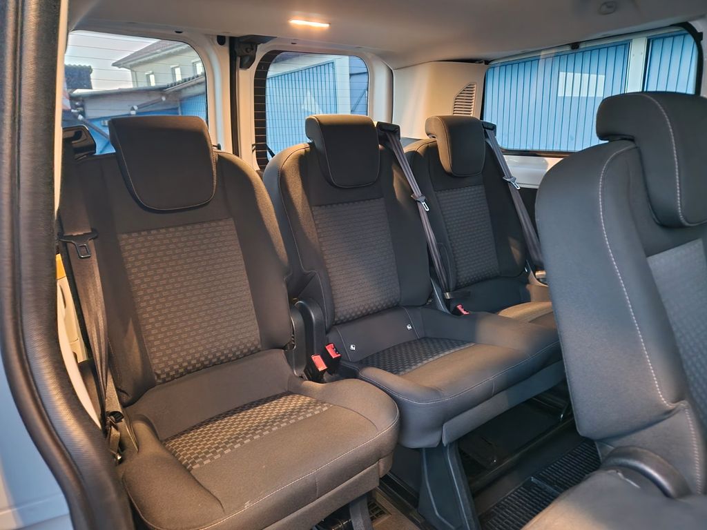 Ford Tourneo Custom 2019