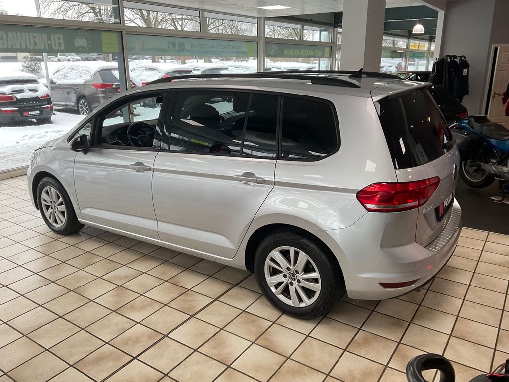 Volkswagen Touran 2021