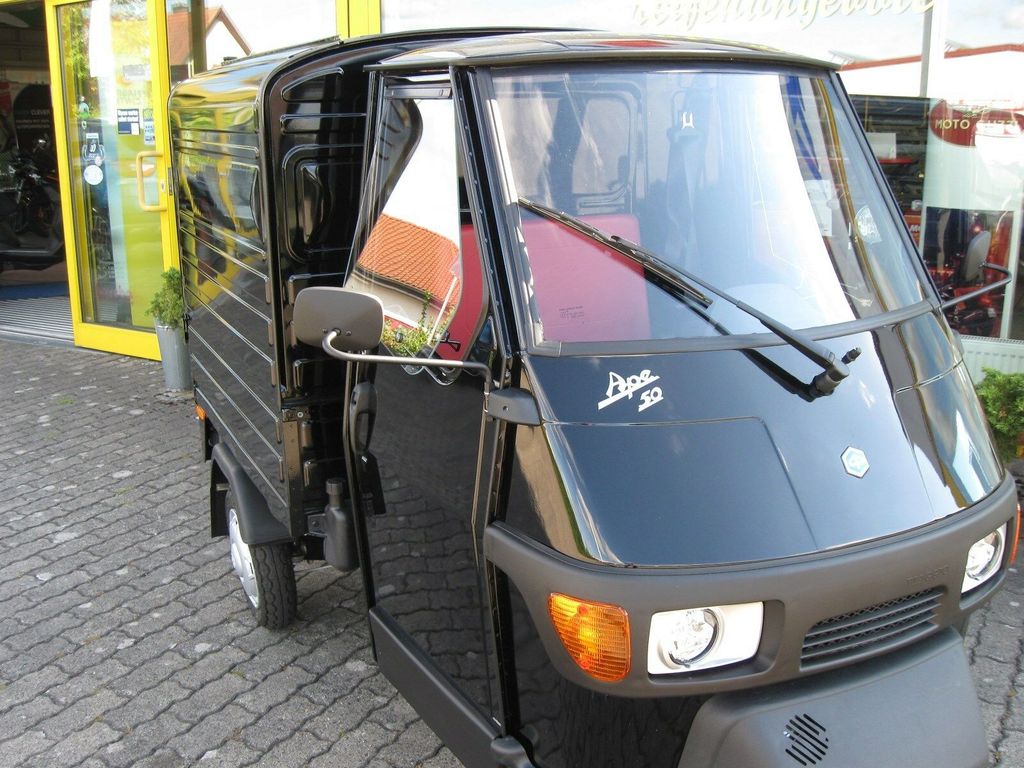 Piaggio APE