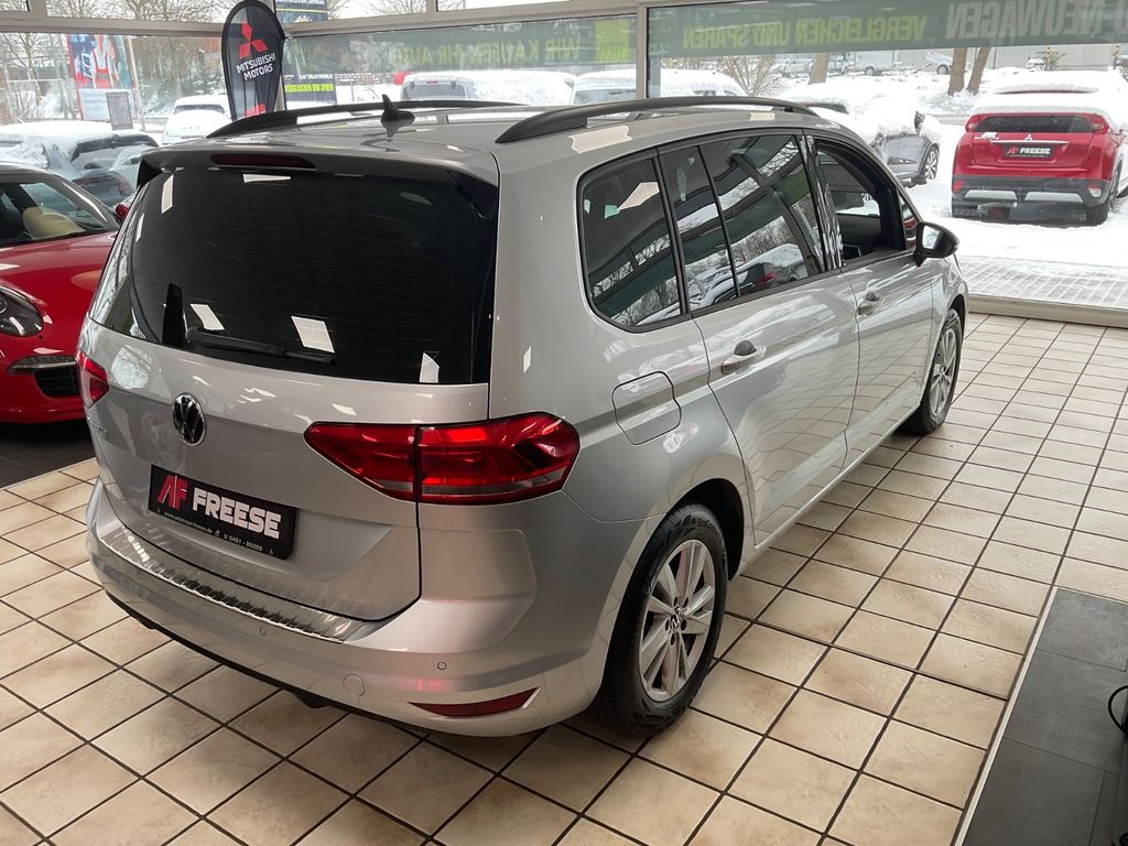 Volkswagen Touran 2021