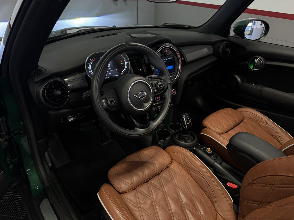 MINI Cooper Cabrio 2021