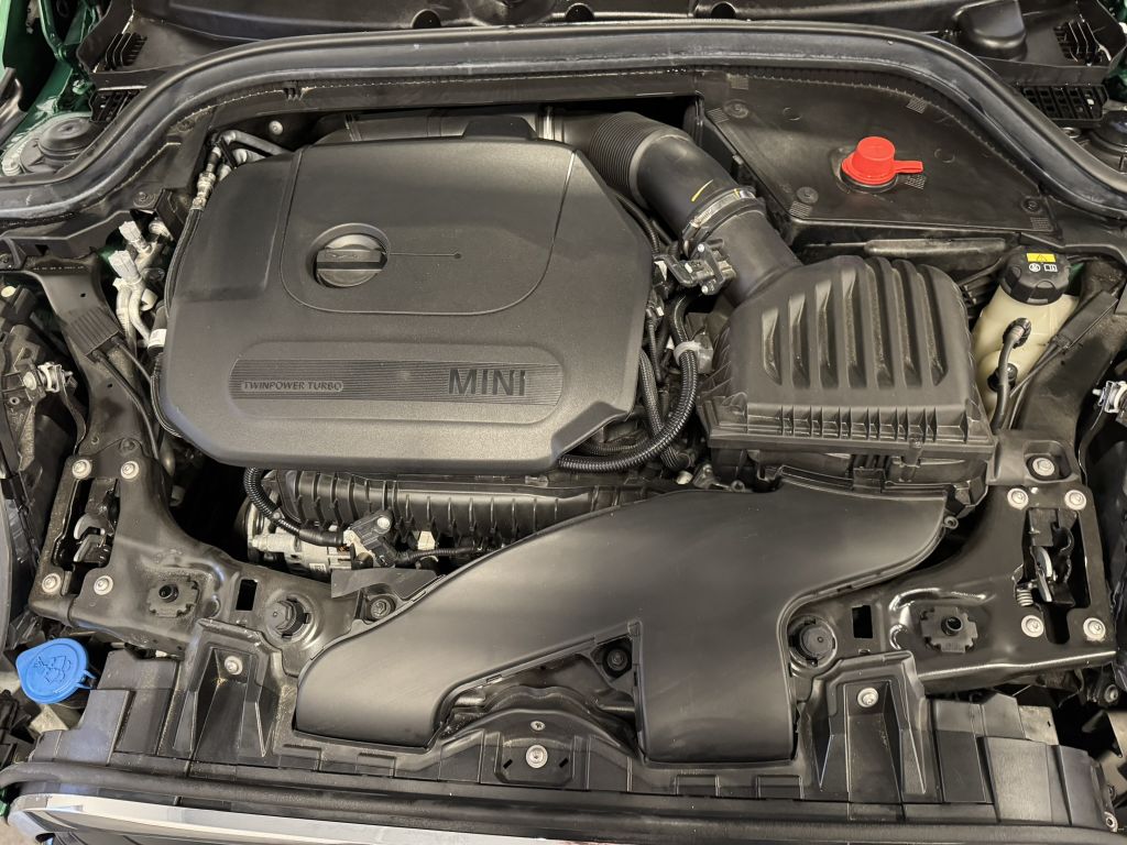 MINI Cooper Cabrio 2021