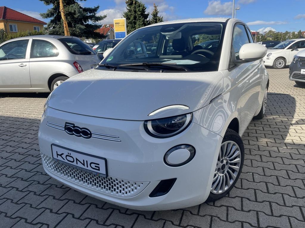 Fiat 500e 2023