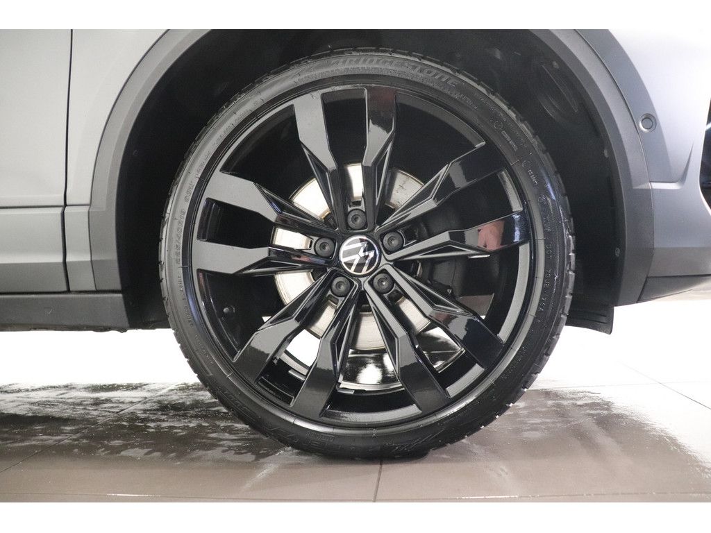 Volkswagen T-Roc 2023