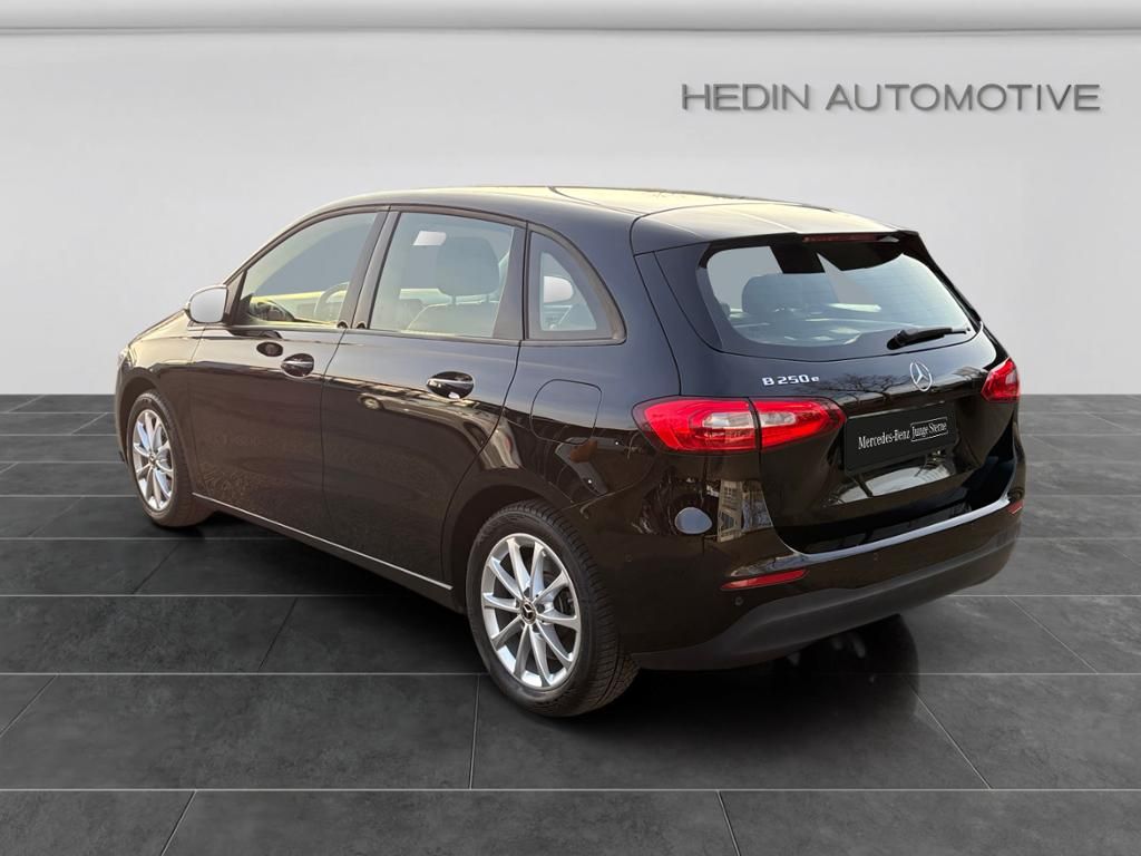 Mercedes-Benz B 250 2021