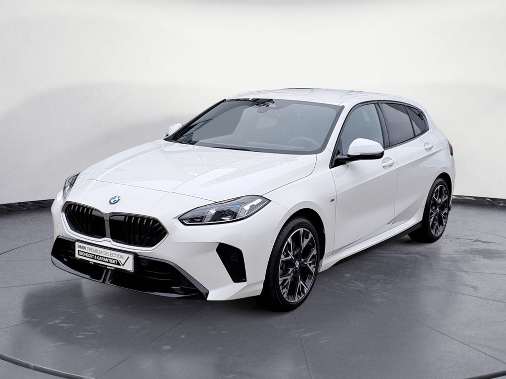 BMW 120 2025