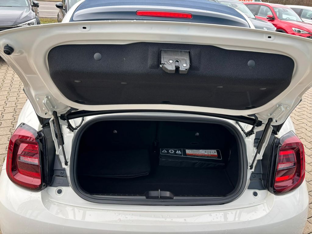 Fiat 500e 2023