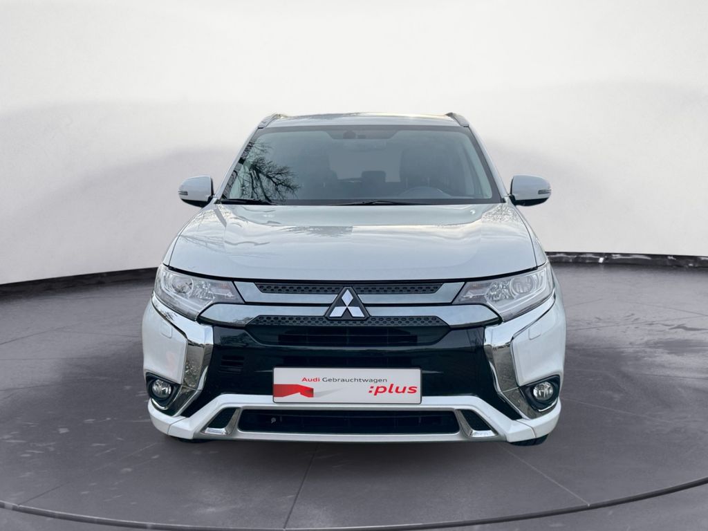 Mitsubishi Outlander 2020