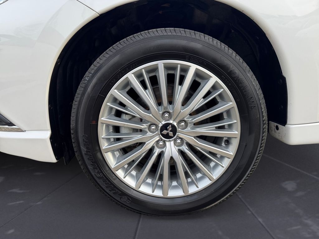 Mitsubishi Outlander 2020