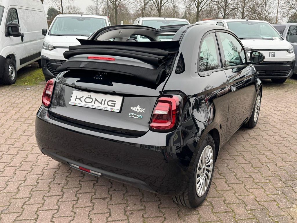 Fiat 500e 2024