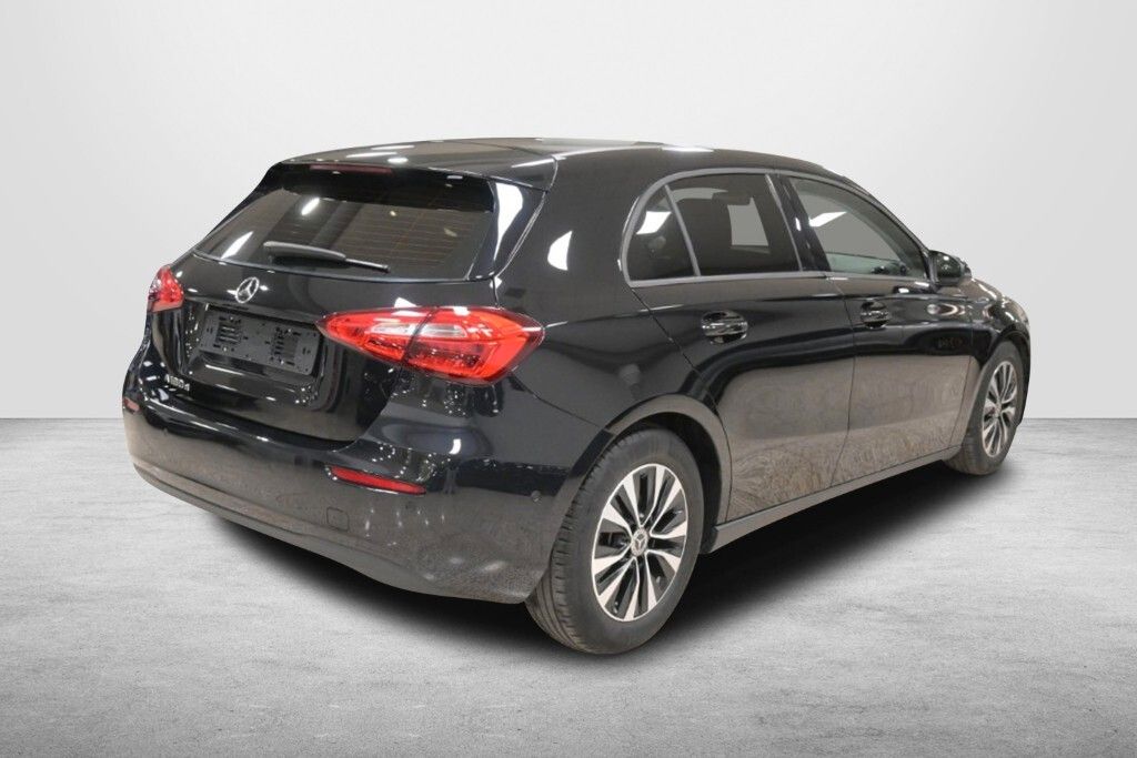 Mercedes-Benz A 180 2021