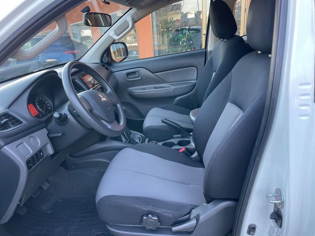 Mitsubishi L200 2019