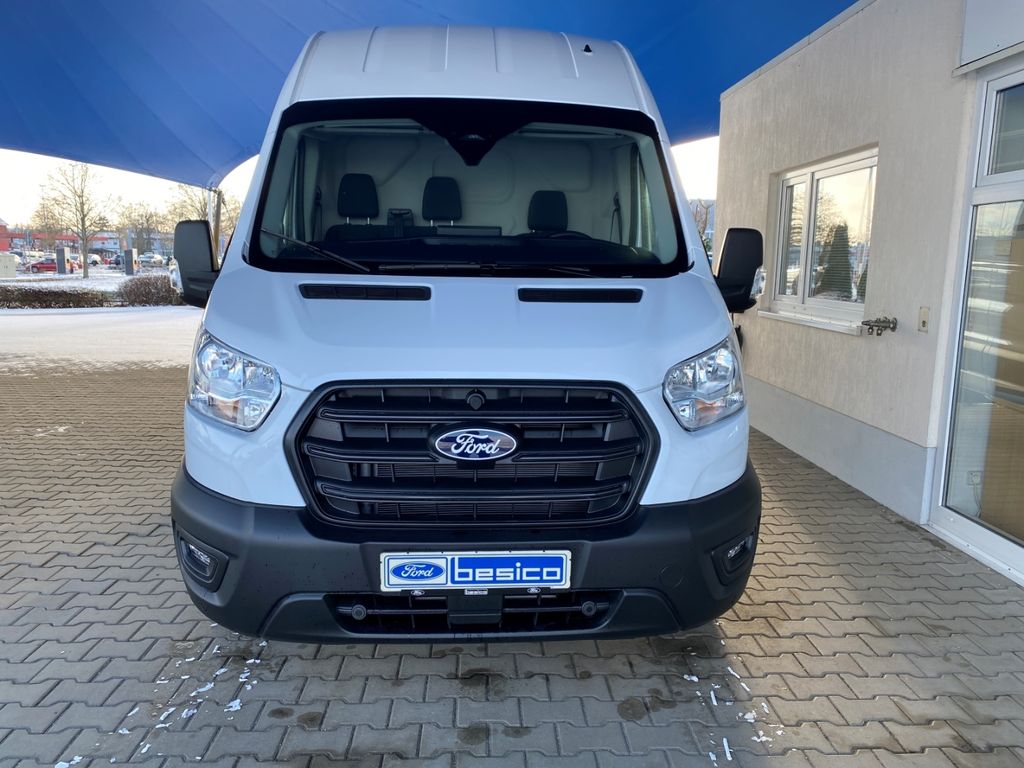 Ford Transit 2025
