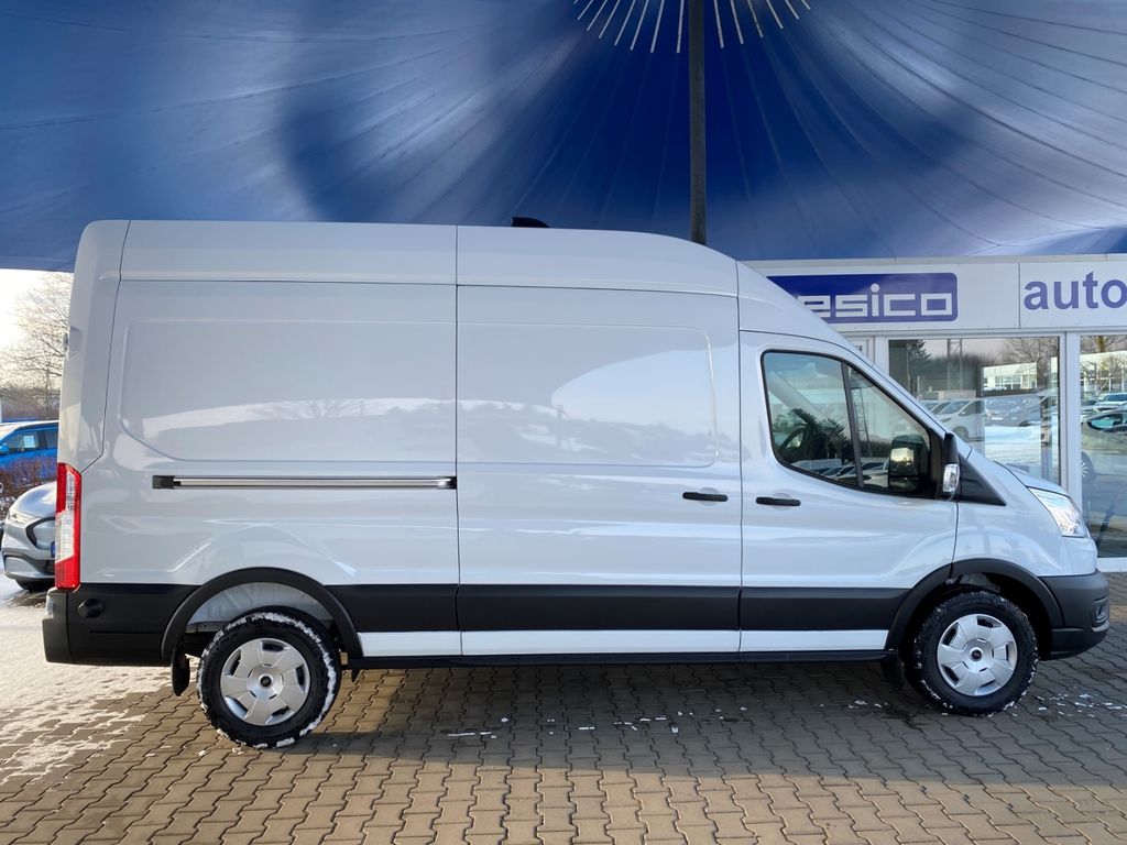 Ford Transit 2025