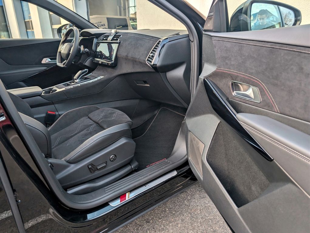 DS Automobiles DS7 (Crossback) 2023