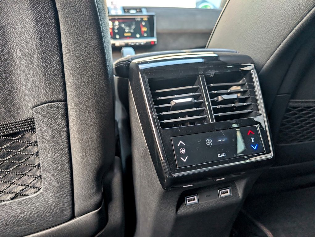 DS Automobiles DS7 (Crossback) 2023