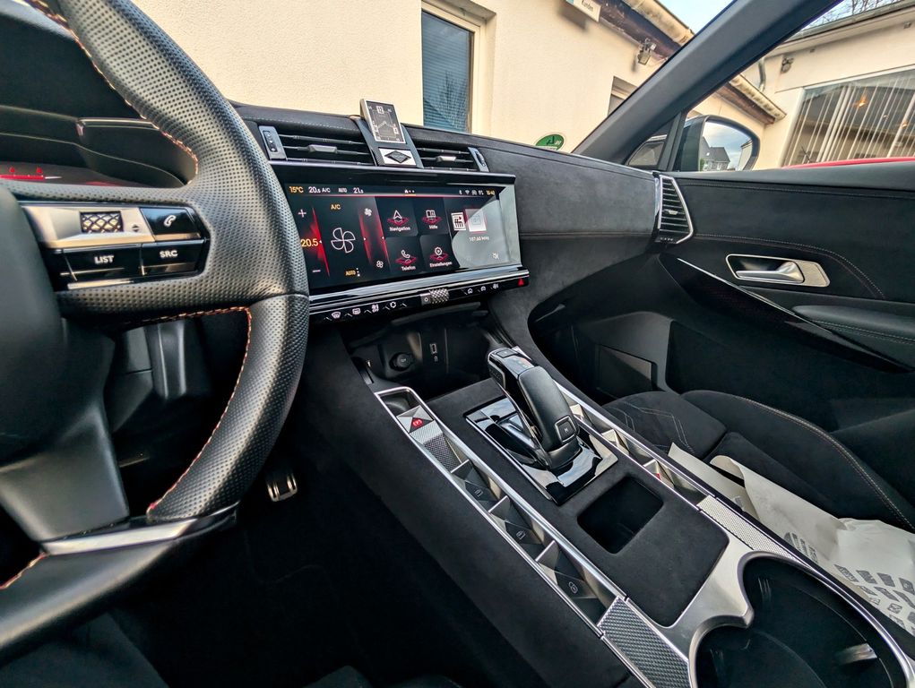 DS Automobiles DS7 (Crossback) 2023