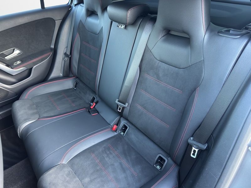 Mercedes-Benz A 250 2021