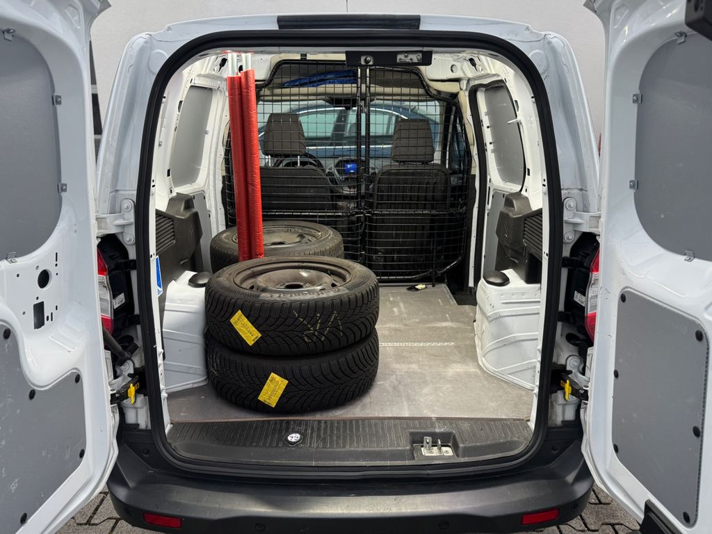 Ford Tourneo Courier 2023