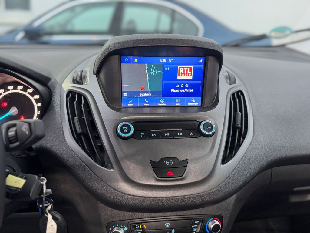 Ford Tourneo Courier 2023