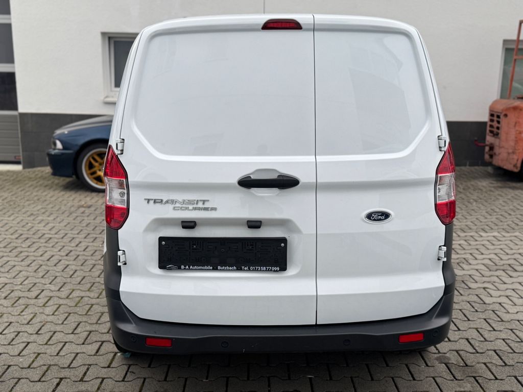 Ford Tourneo Courier 2023