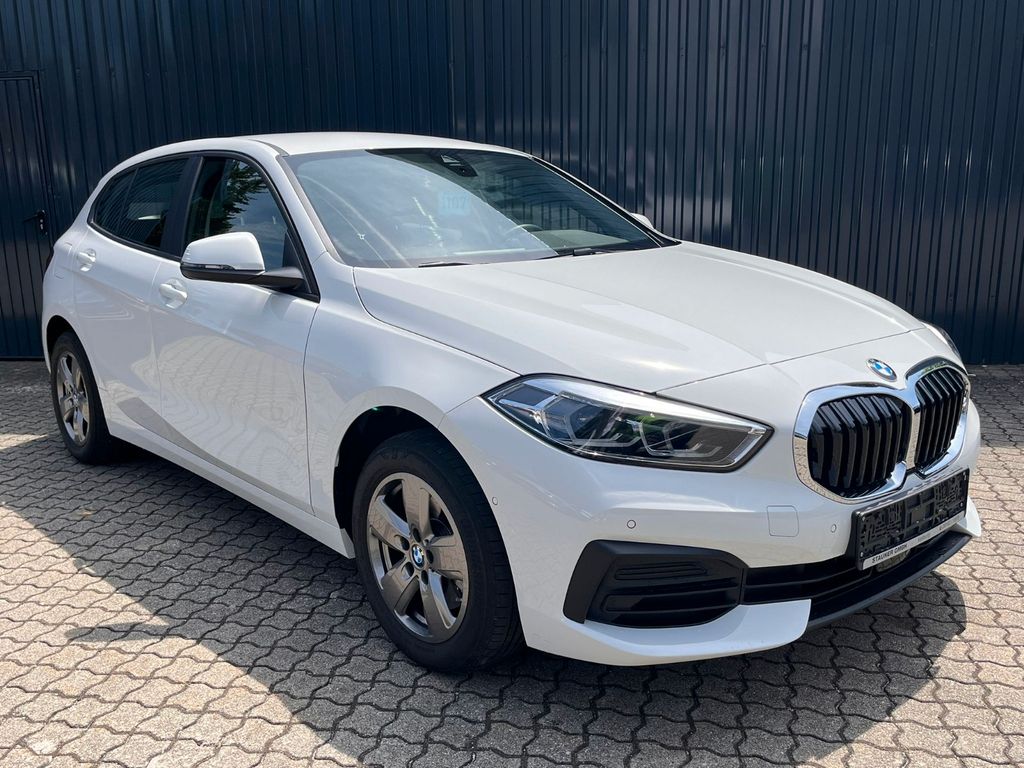 BMW 116 2024