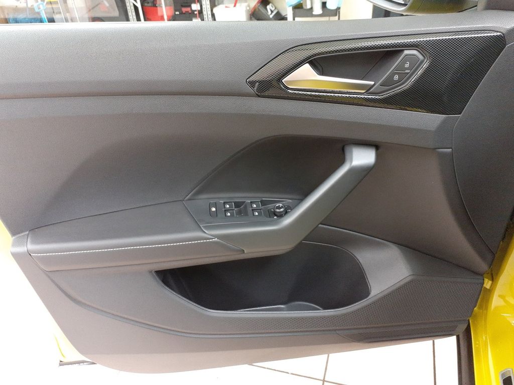 Volkswagen T-Cross 2025