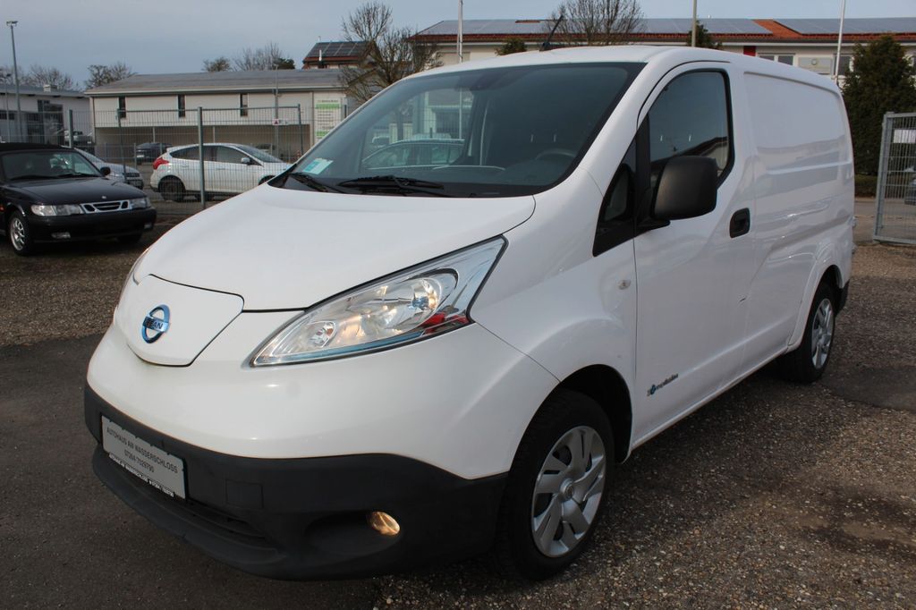 Nissan e-NV200 2014