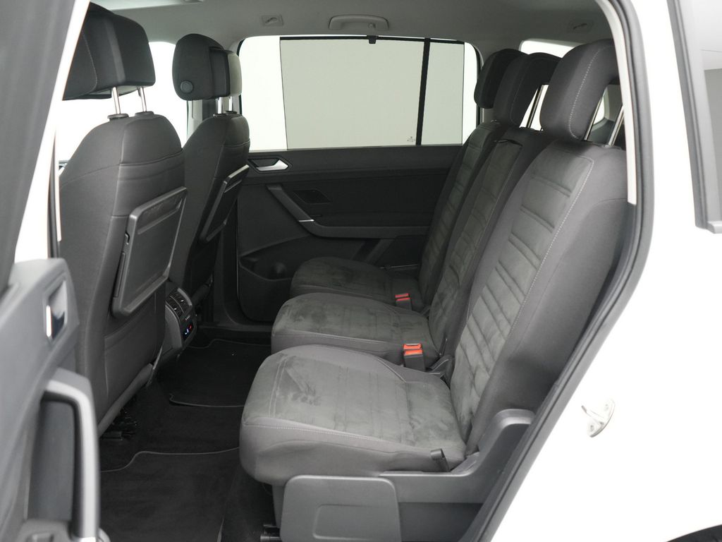 Volkswagen Touran 2023