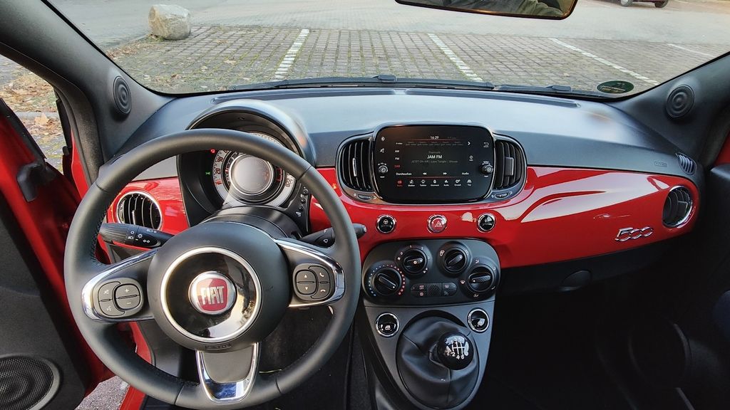 Fiat 500C 2023